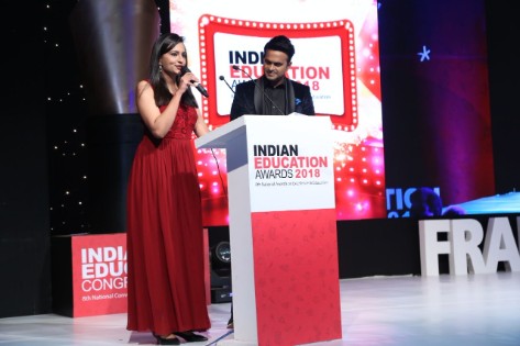 Best Female Emcee in Delhi/Gurgaon, education awards, marriott, corporate event